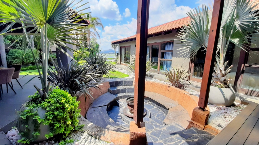 5 Bedroom Property for Sale in Pecanwood Estate North West